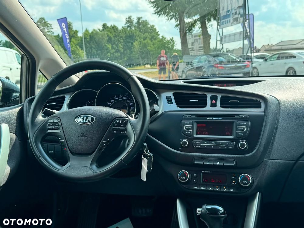 Kia Ceed - 18