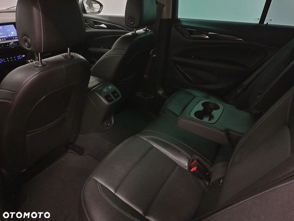 Opel Insignia Sports Tourer 2.0 Diesel Automatik Innovation - 26