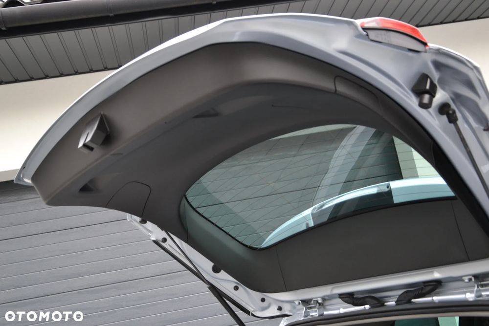 Opel Astra 1.6 CDTI Dynamic S&S - 37