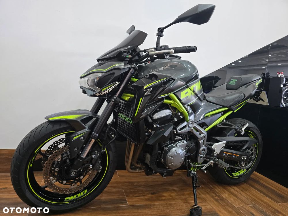 Kawasaki Z - 33
