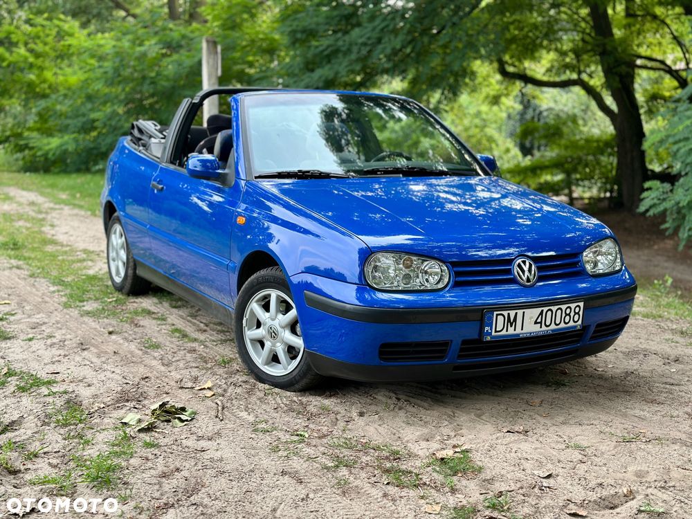 Volkswagen Golf 1.6 - 12