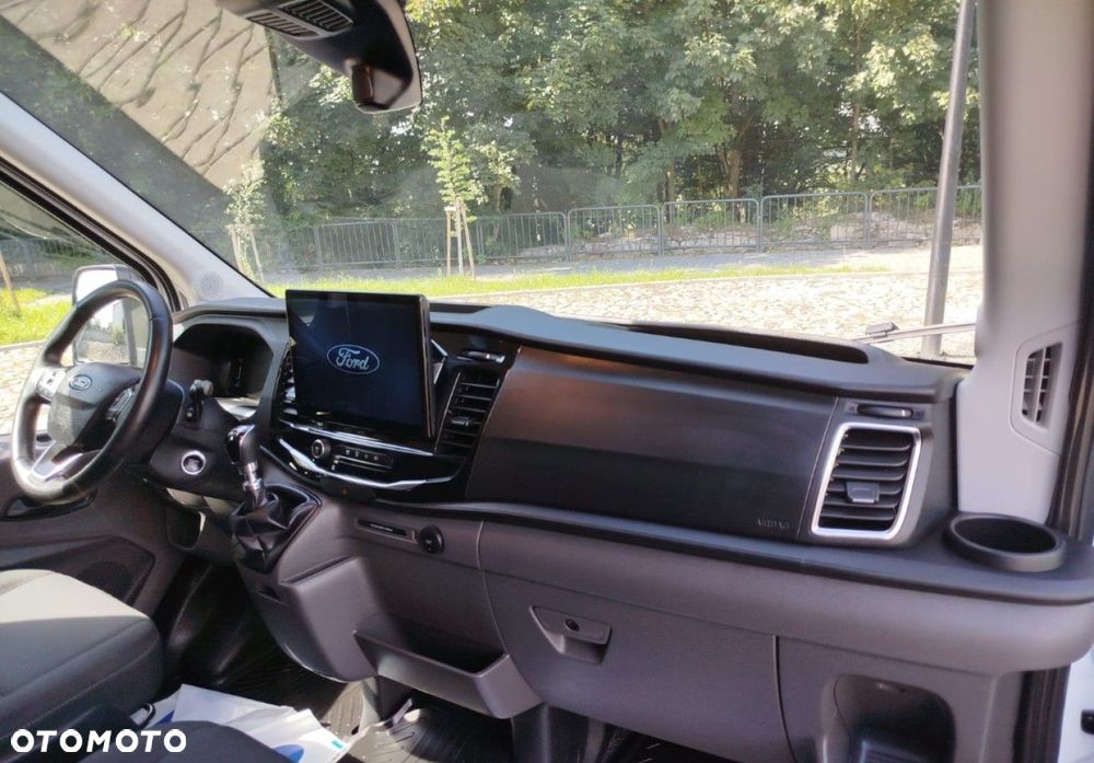Ford Transit - 22
