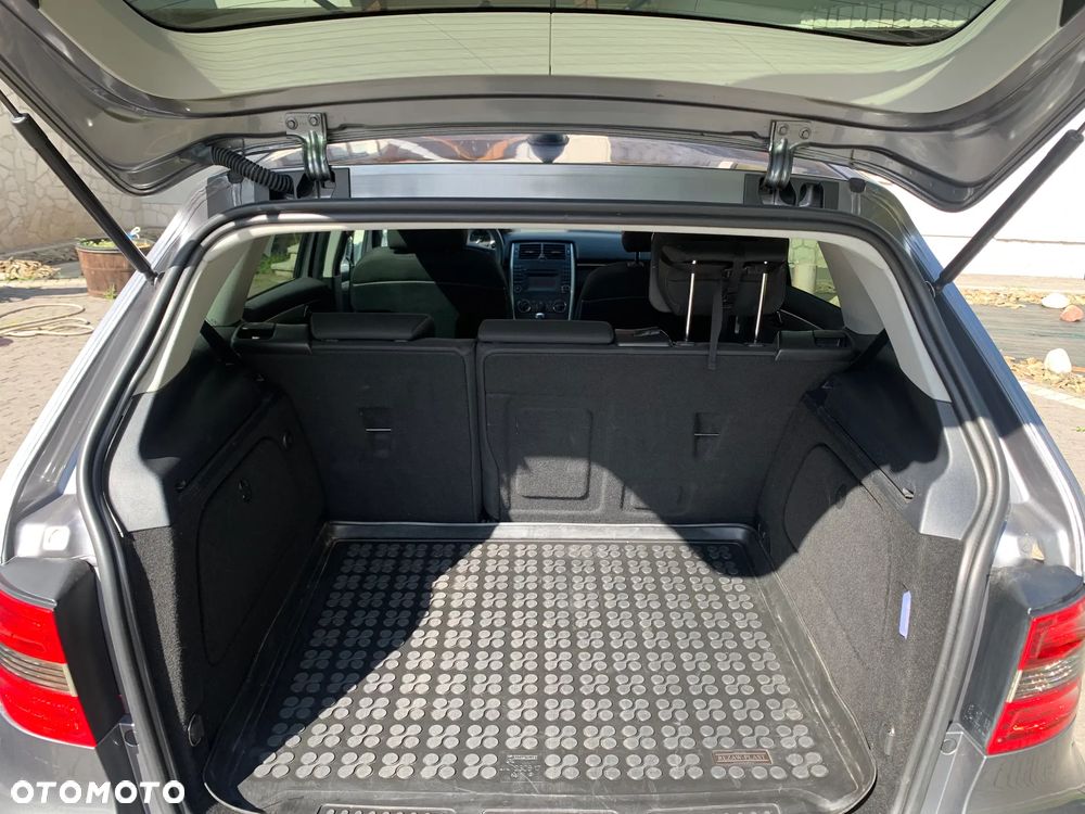Mercedes-Benz Klasa B 180 BlueEFFICIENCY - 12