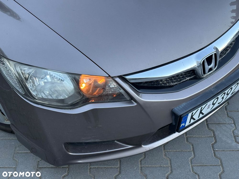 Honda Civic 2010 photo 3