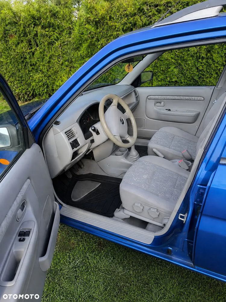 Mazda Demio 1.3 - 4