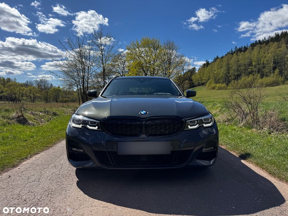 BMW Seria 3 320d xDrive M Sport - 2