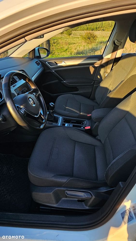 Volkswagen Golf 1.4 TSI BlueMotion Technology Comfortline - 11