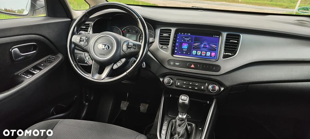 Kia Carens 1.7 CRDi L - 19