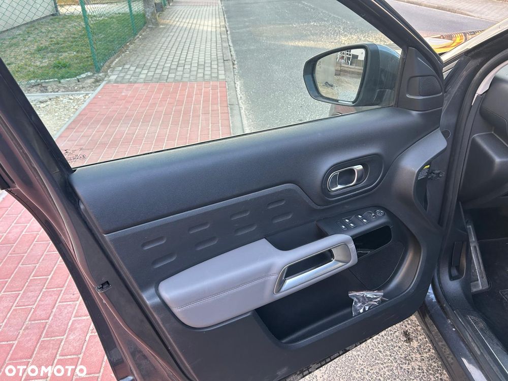Citroën C5 Aircross 2.0 BlueHDi Live EAT8 - 21