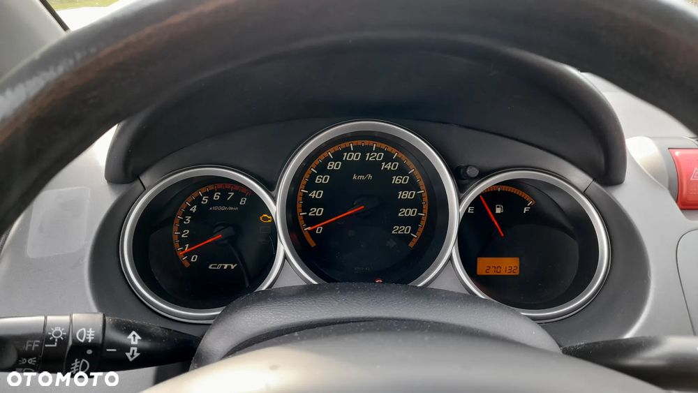 Honda City 1.4 Comfort - 6