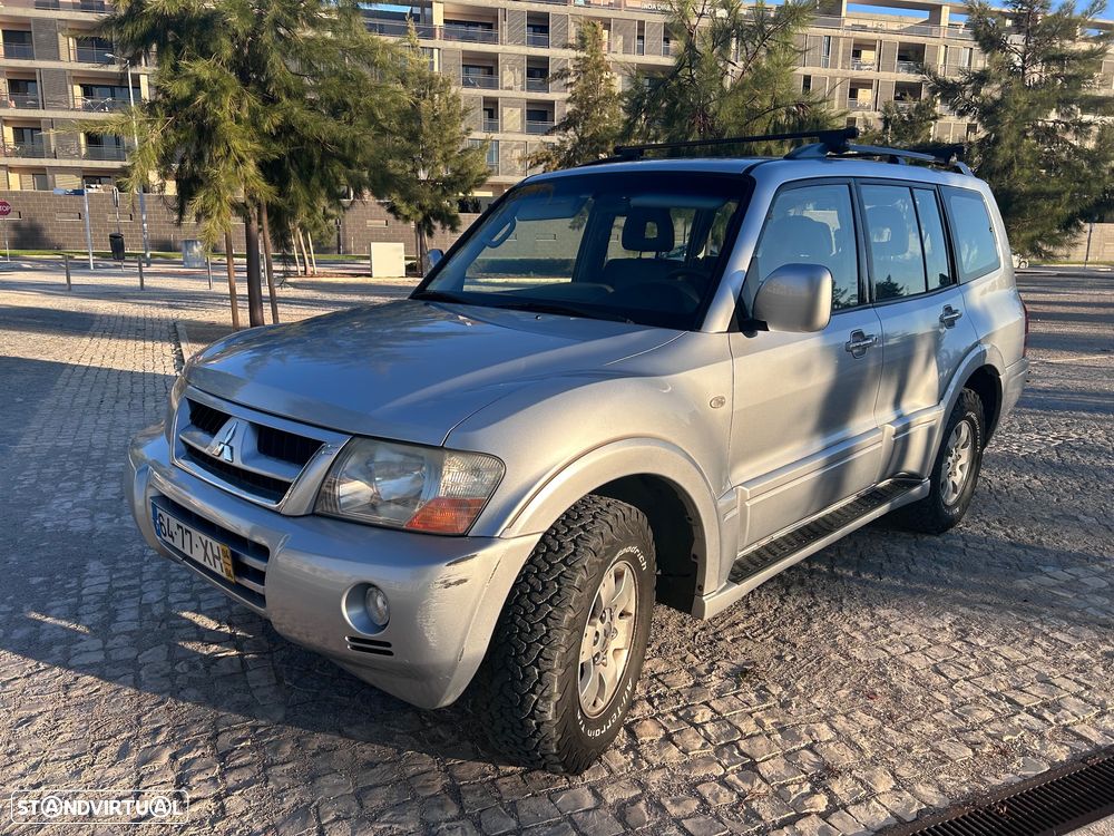 Mitsubishi Pajero 3.2 DI-D GLS - 3