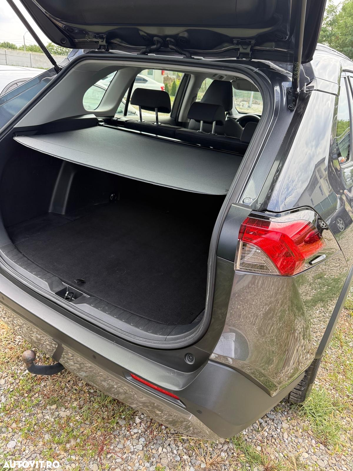 Toyota RAV4 2.5 4x2 Hybrid - 11