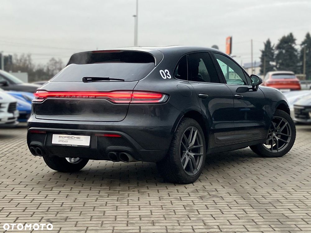 Porsche Macan - 13