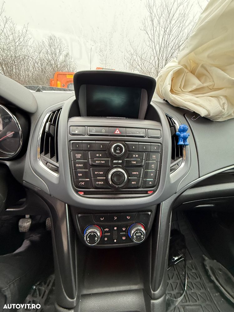 Dezmembrări auto opel Zafira C Tourer 2013 ecoo m turbo benzină 16 gri cu 7 locuri volan pe stanga navigație etc - 8