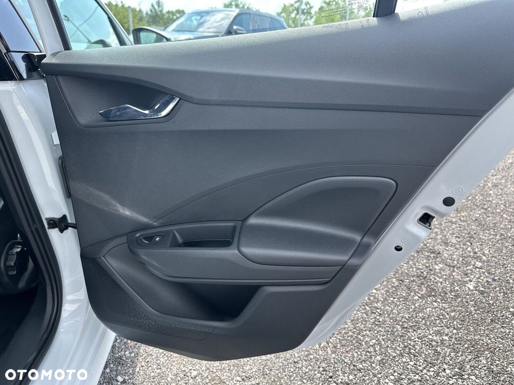 Skoda Fabia 1.0 TSI Drive DSG - 20