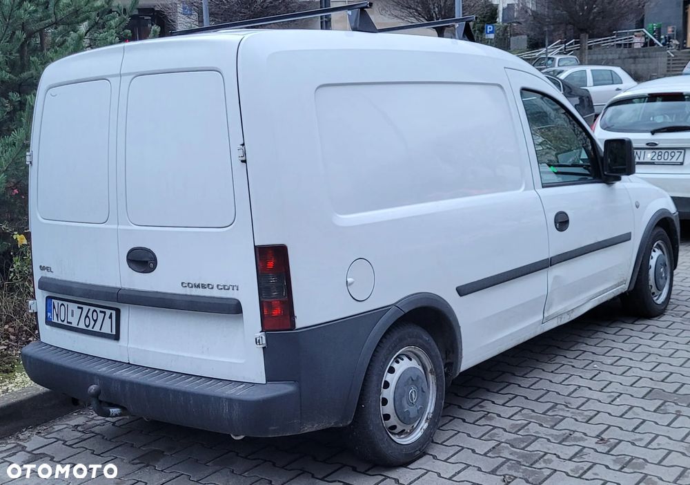 Opel Combo - 2