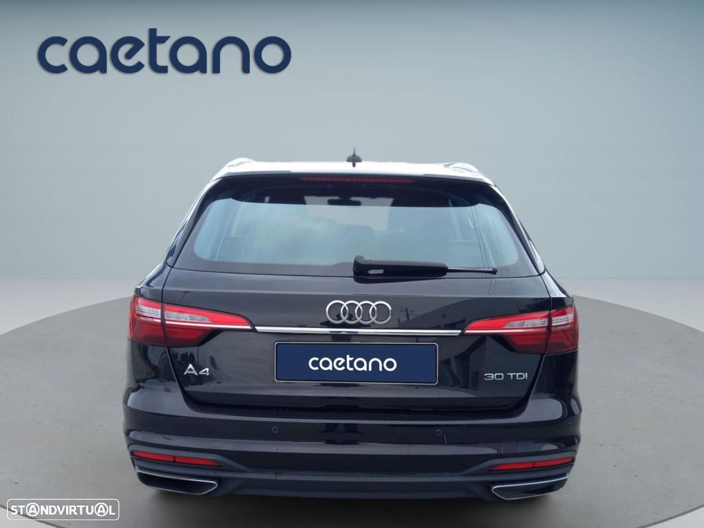 Audi A4 Avant 30 TDI Advanced S tronic - 5