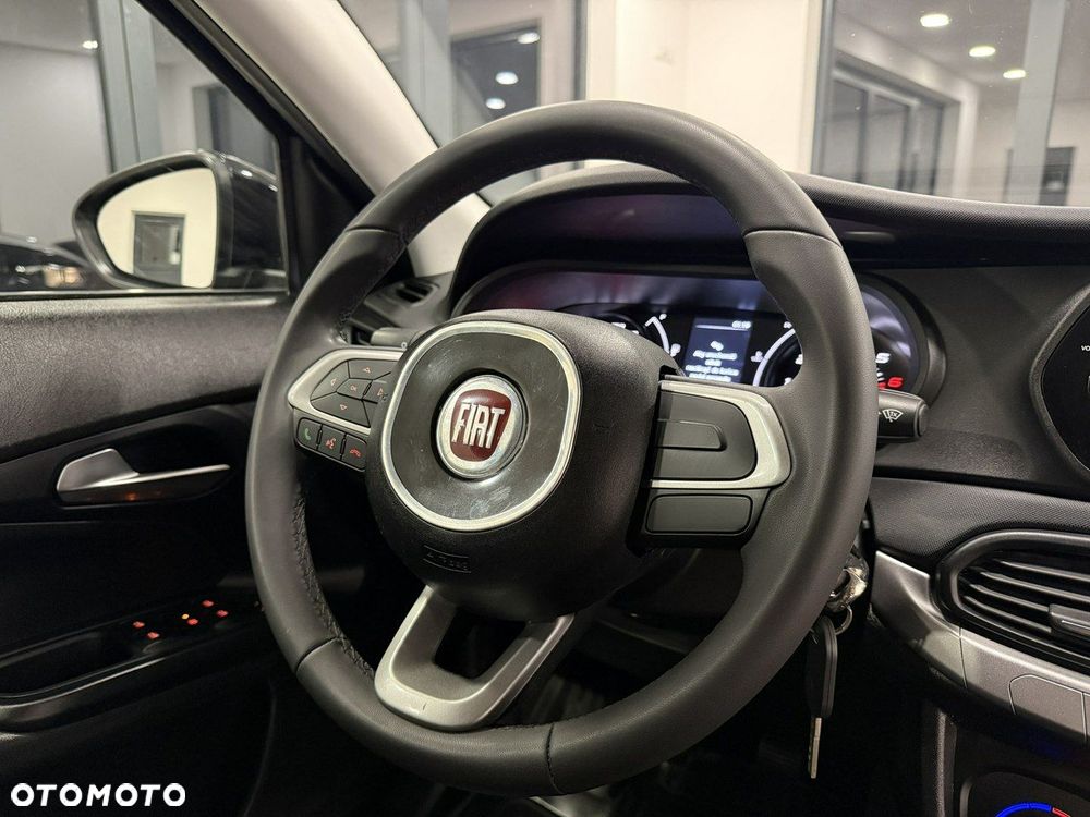 Fiat Tipo 1.4 T-Jet 16v S-Design - 27