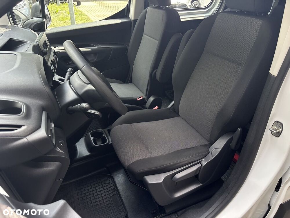 Toyota PROACE CITY - 23
