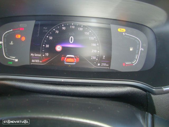 Renault Mégane Sport Tourer 1.5 Blue dCi R.S. Line - 38