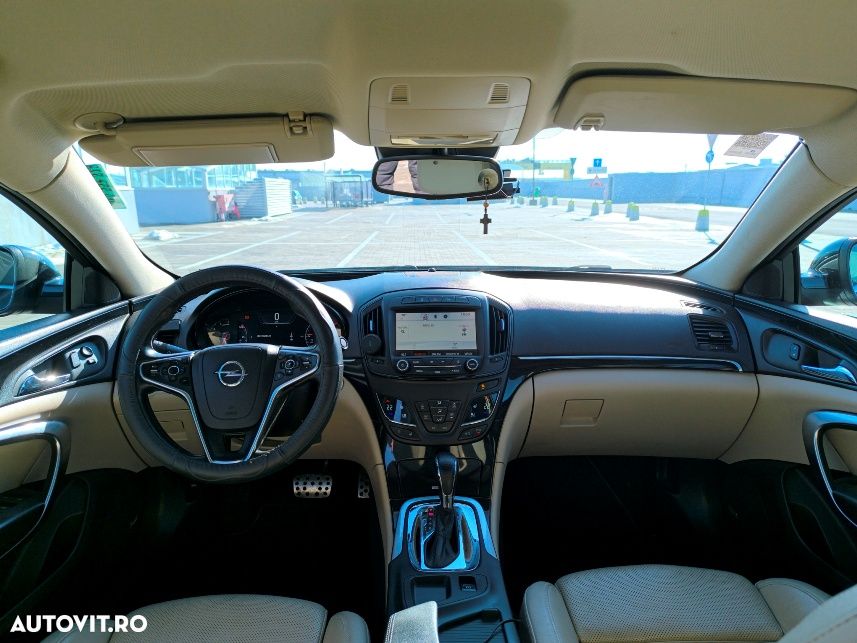 Opel Insignia - 4