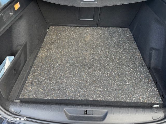 Peugeot 308 SW BlueHDi 130 Stop & Start Style - 32
