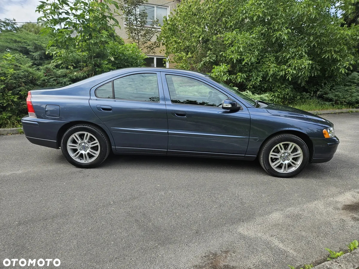 Volvo S60 2.0 T Momentum - 2
