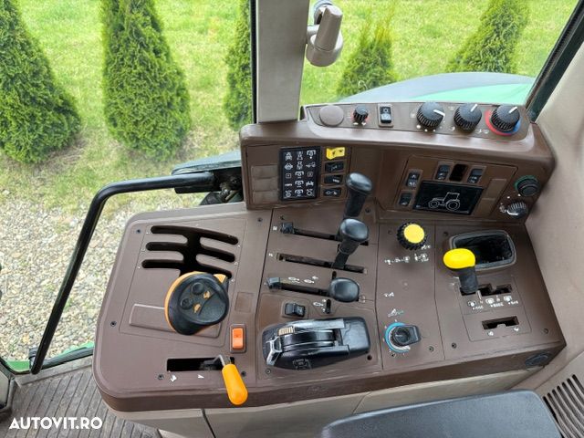 John Deere 6920 - 12