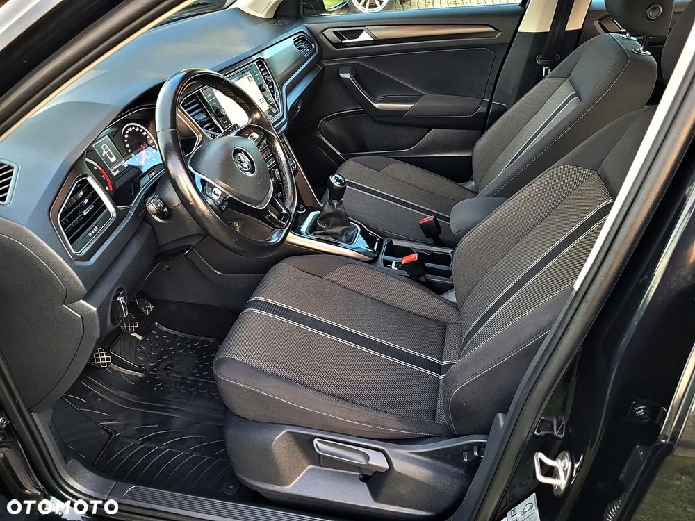 Volkswagen T-Roc 1.5 TSI OPF Life - 24