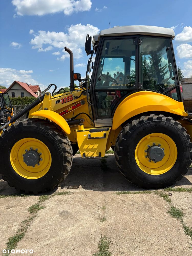 New Holland B115C - 12