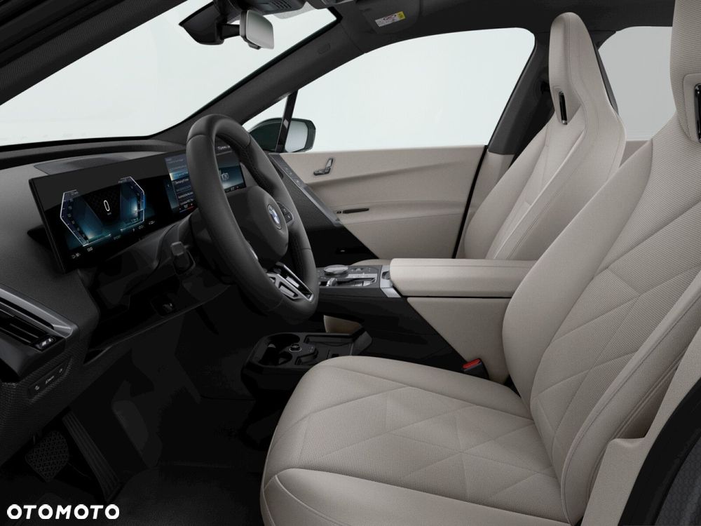 BMW iX - 5