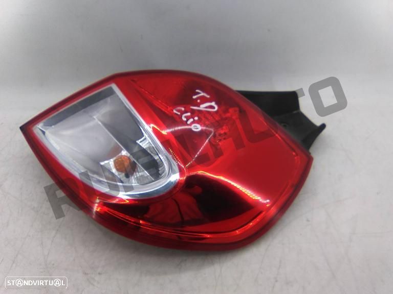 Farolim Trás Painel Direito 82008_86946 Renault Clio Iii [2005_ - 2
