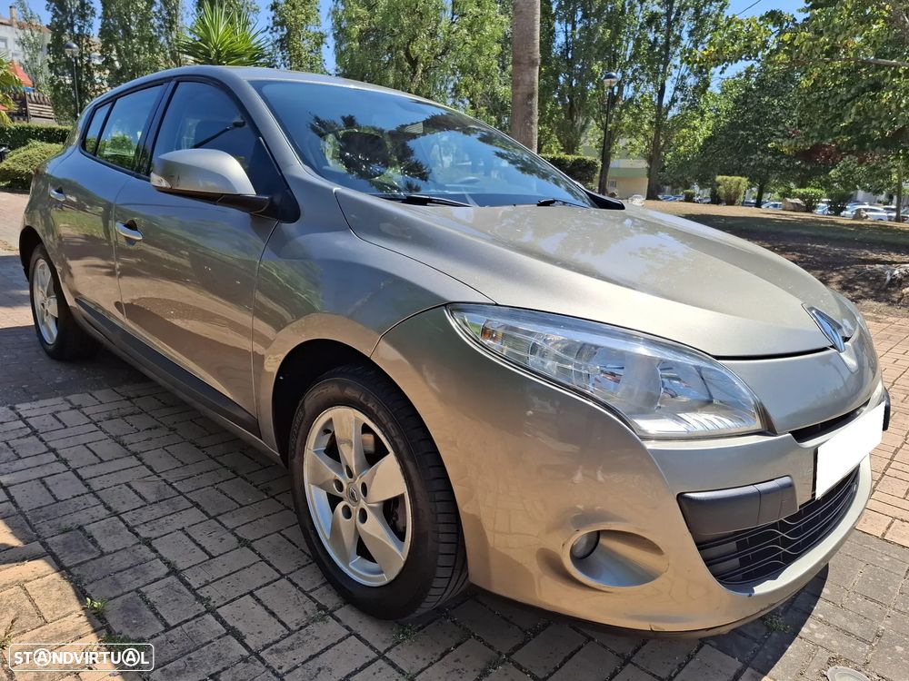 Renault Mégane 1.5 dCi Confort - 2