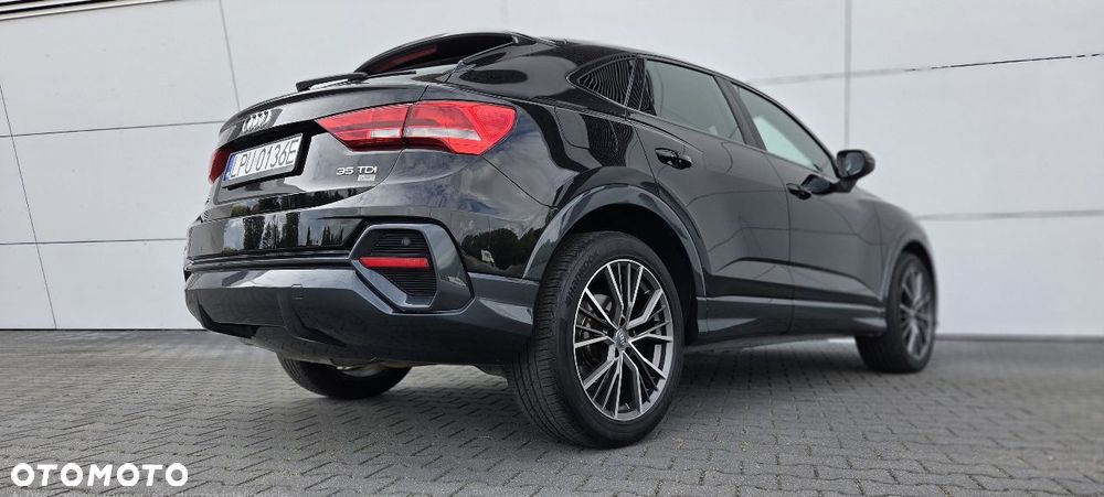 Audi Q3 2.0 TDI S tronic sport - 14