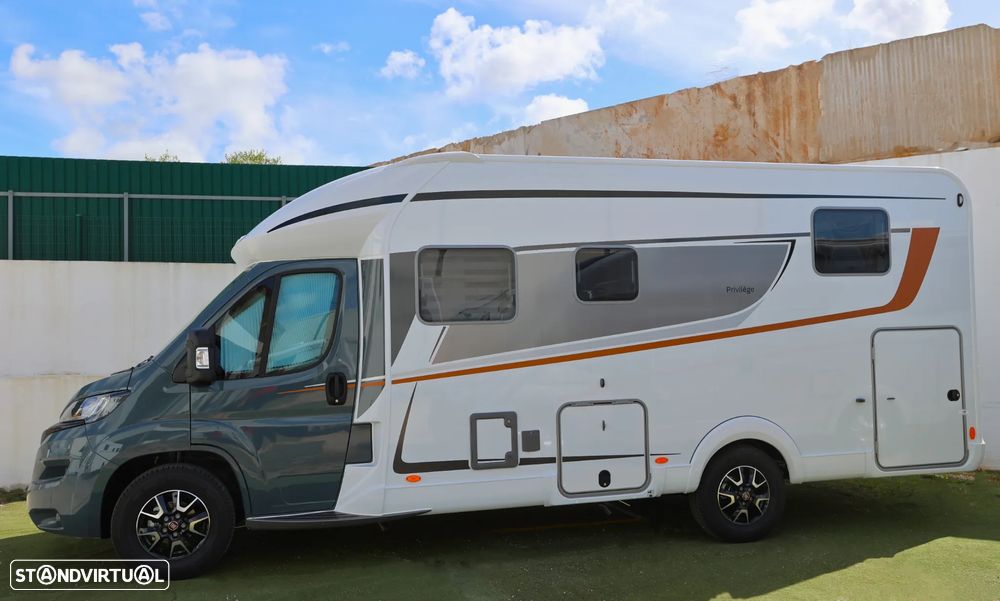 Burstner Lyseo Privilége 732G - 2