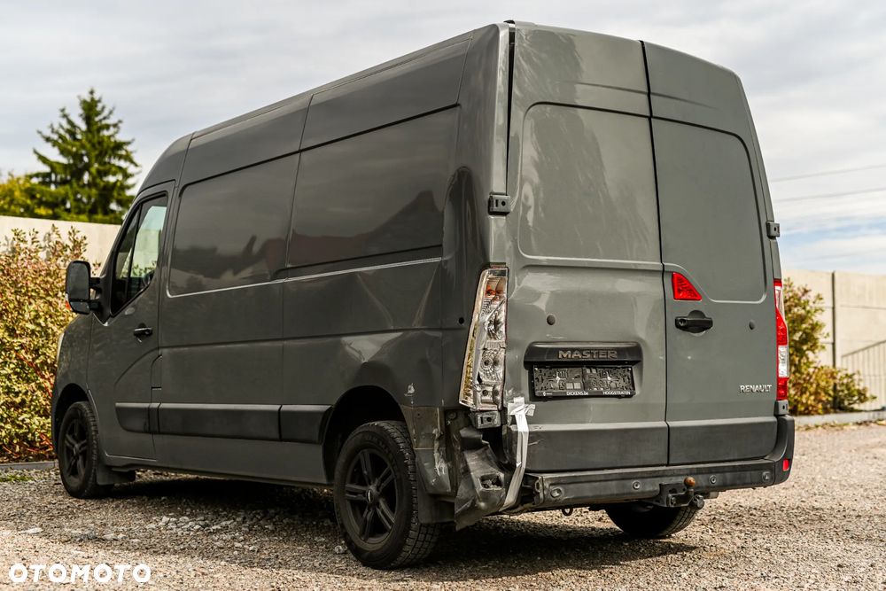 Renault Master - 15