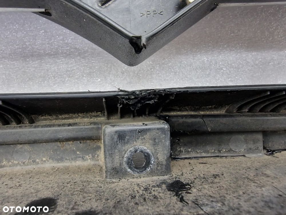 SUZUKI CELERIO 14- ATRAPA / GRILL PRZEDNI PRZÓD , NR 71741-84M1 , NR AUKCJI GR126 - 18