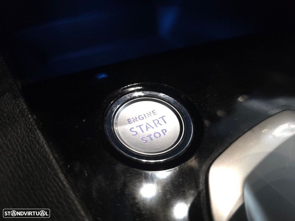 Peugeot 3008 1.5 BlueHDi Allure Pack EAT8 - 37