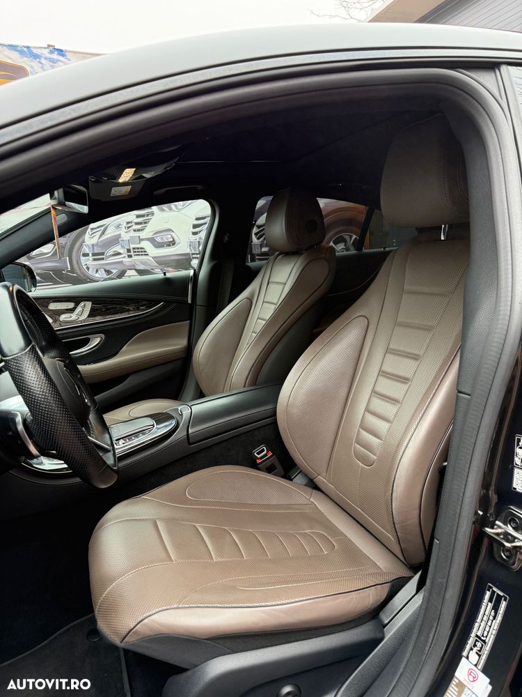 Mercedes-Benz CLS 300 d 4Matic 9G-TRONIC AMG Line - 20