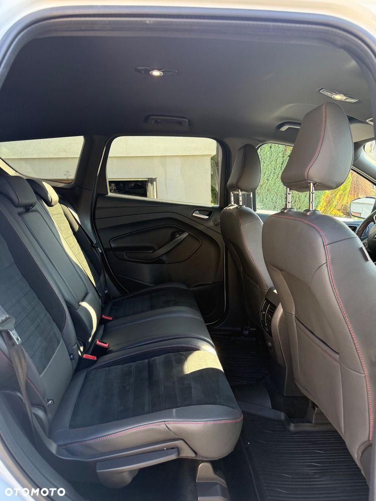 Ford Kuga 2.0 TDCi AWD ST-Line - 13