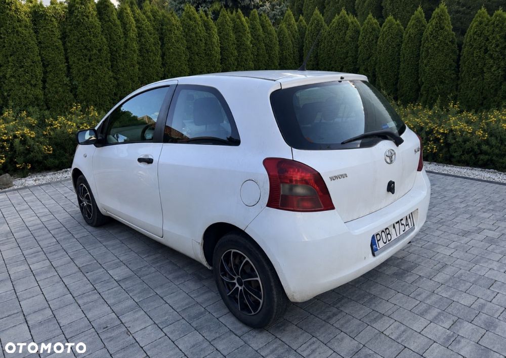 Toyota Yaris - 3