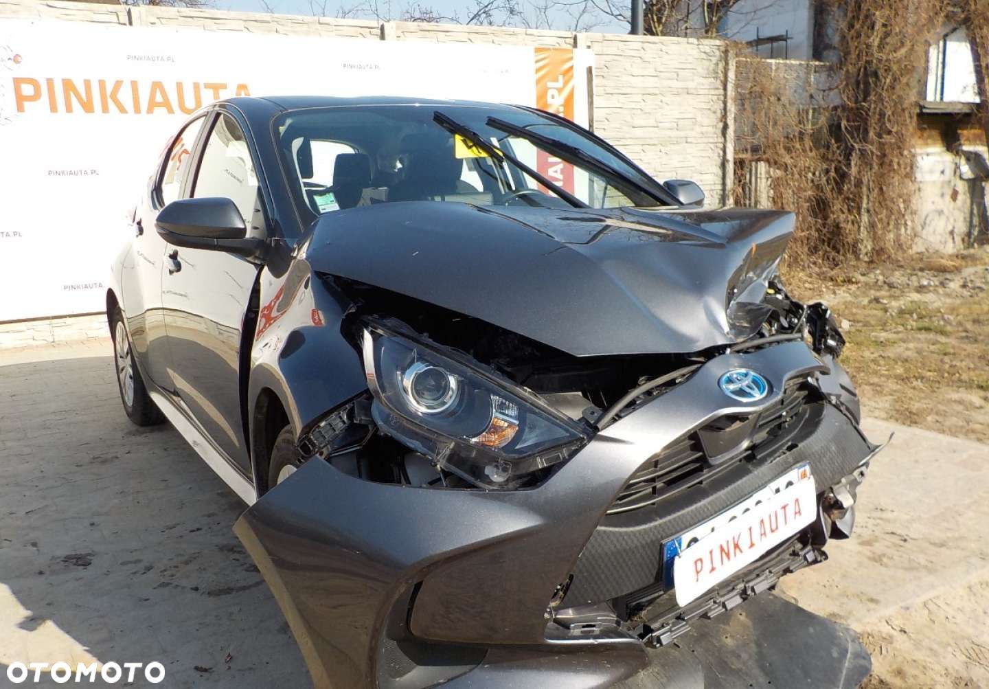 Toyota Yaris - 1