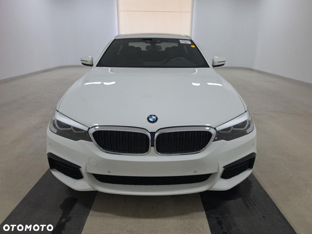 BMW Seria 5 530i xDrive M Sport sport - 3