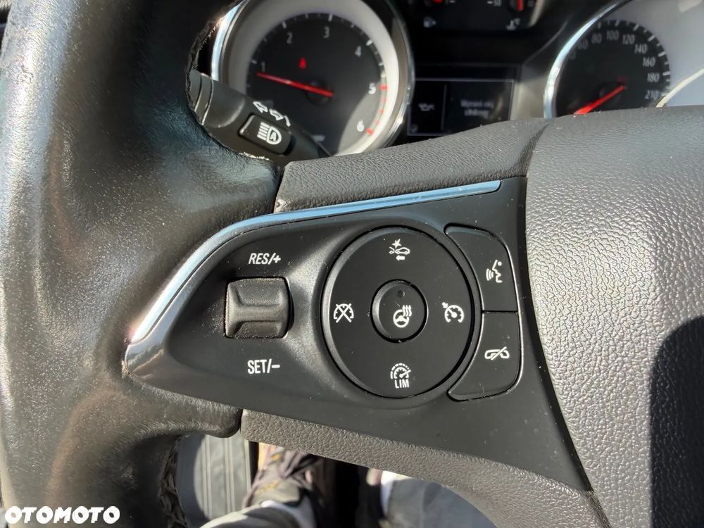 Opel Insignia 2.0 Dynamic - 15