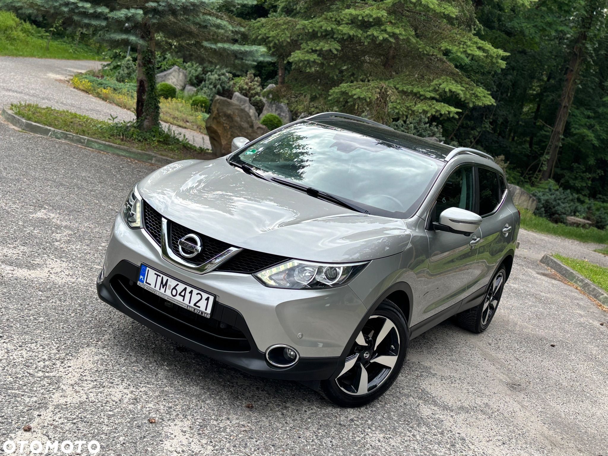 Nissan Qashqai - 1