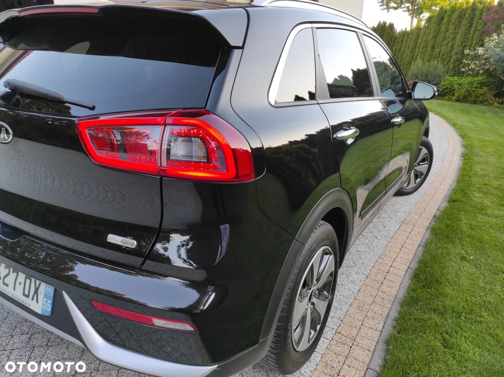 Kia Niro 1.6 GDI Hybrid L - 11