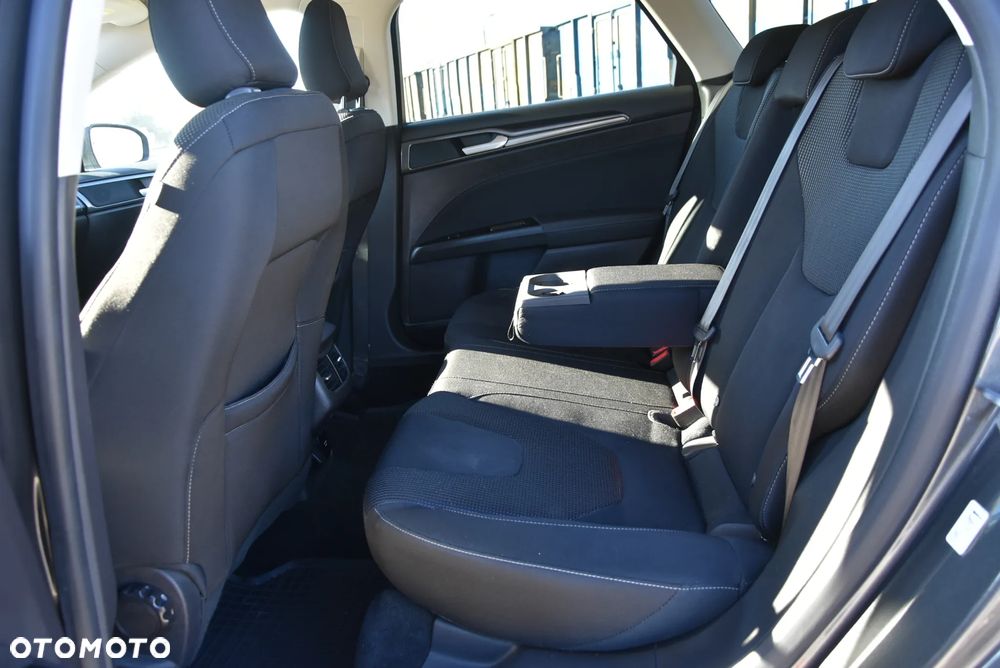 Ford Mondeo 2.0 EcoBlue Titanium - 10