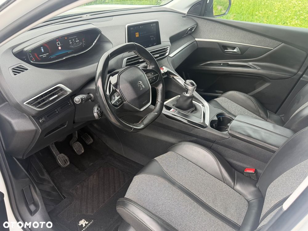 Peugeot 3008 BlueHDi 120 Stop & Start Allure - 12