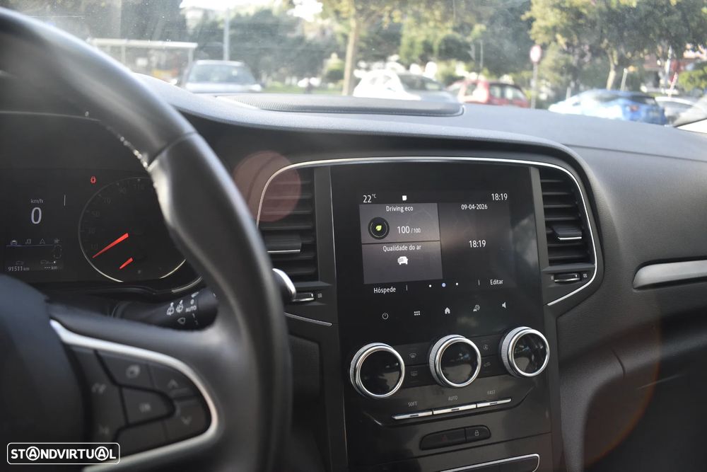 Renault Mégane Sport Tourer 1.3 TCe Limited - 27