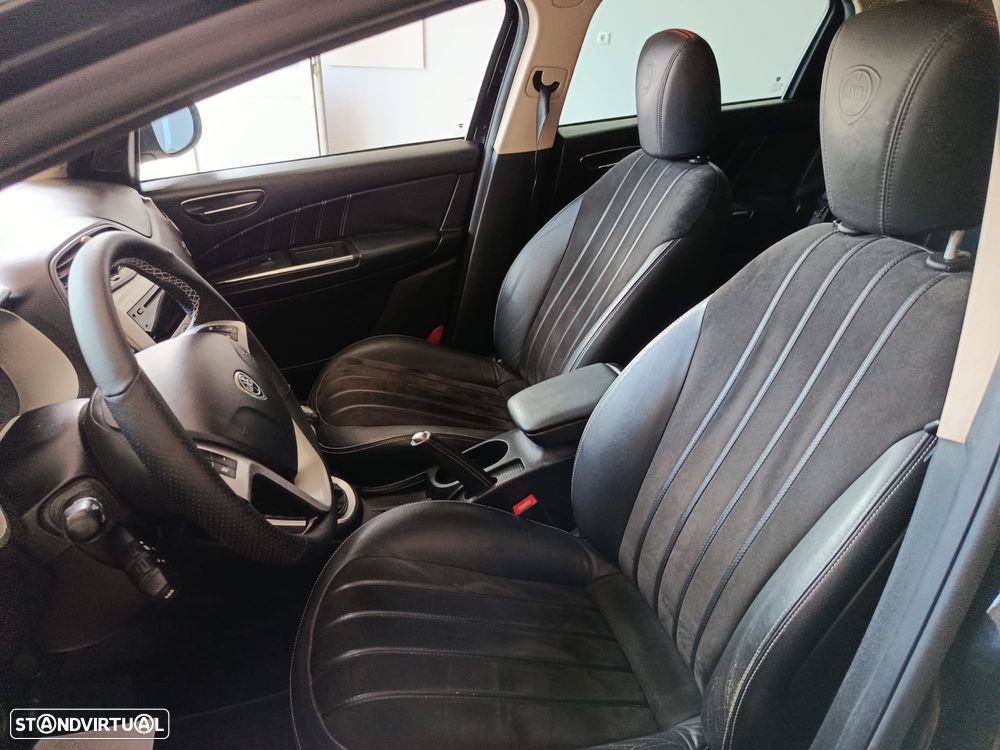 Lancia Delta 1.6 M-Jet Oro - 27
